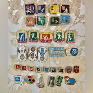 Set of 33 pcs Pins Badges Olympic Games 1980 Moscow Soviet Union Sport USSR